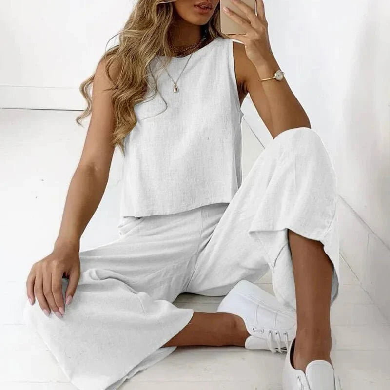 Women's Sleeveless Lounge Set with Wide Leg Pants 3